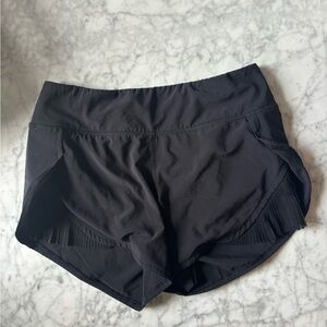 Lululemon shorts size 2